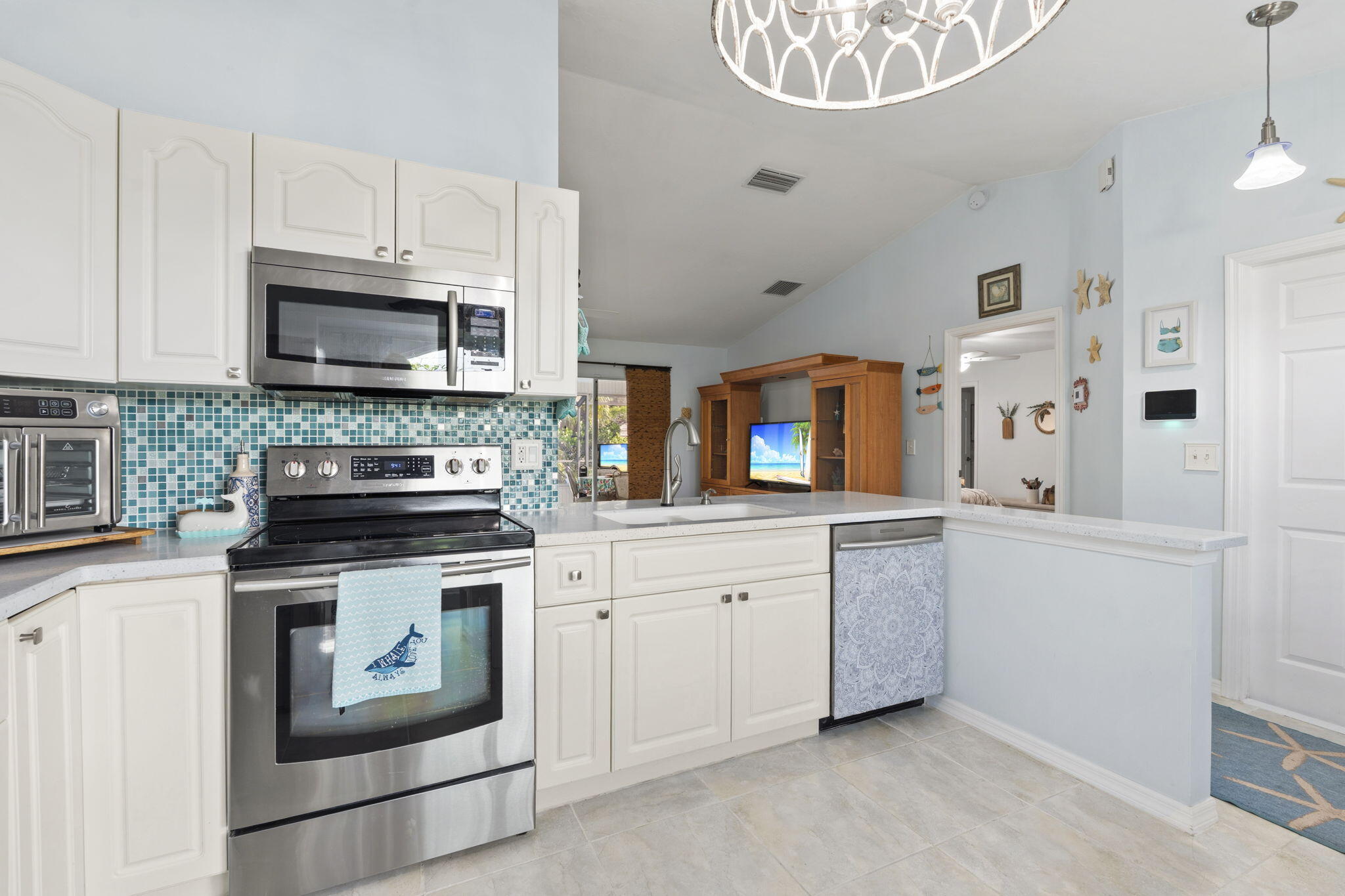 2182 SE South Buttonwood Drive