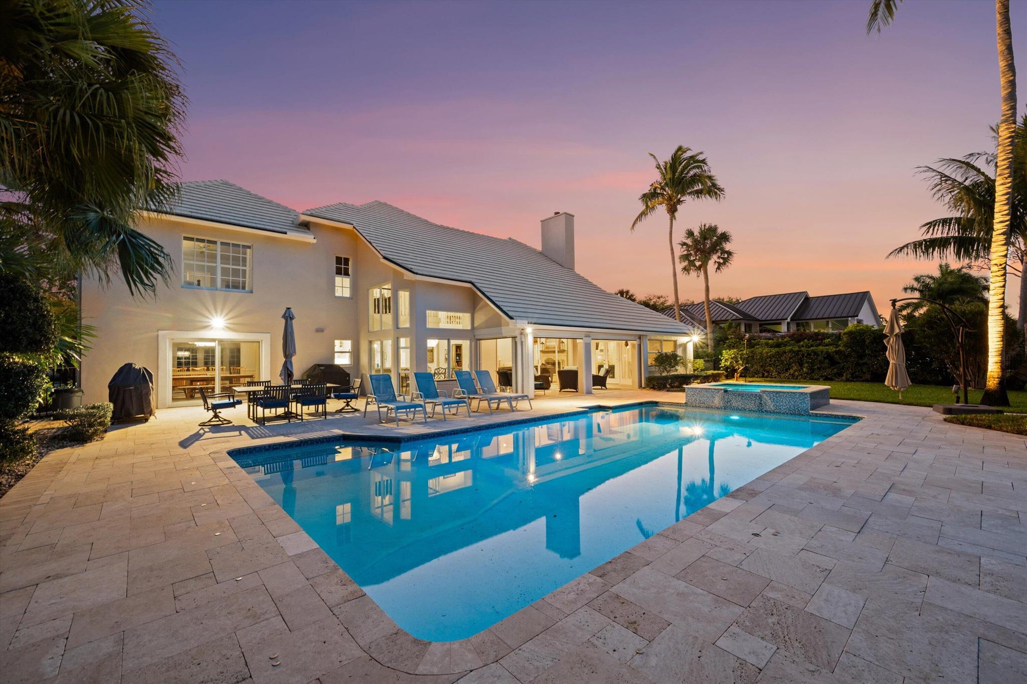 HERITAGE OAKS - Residential