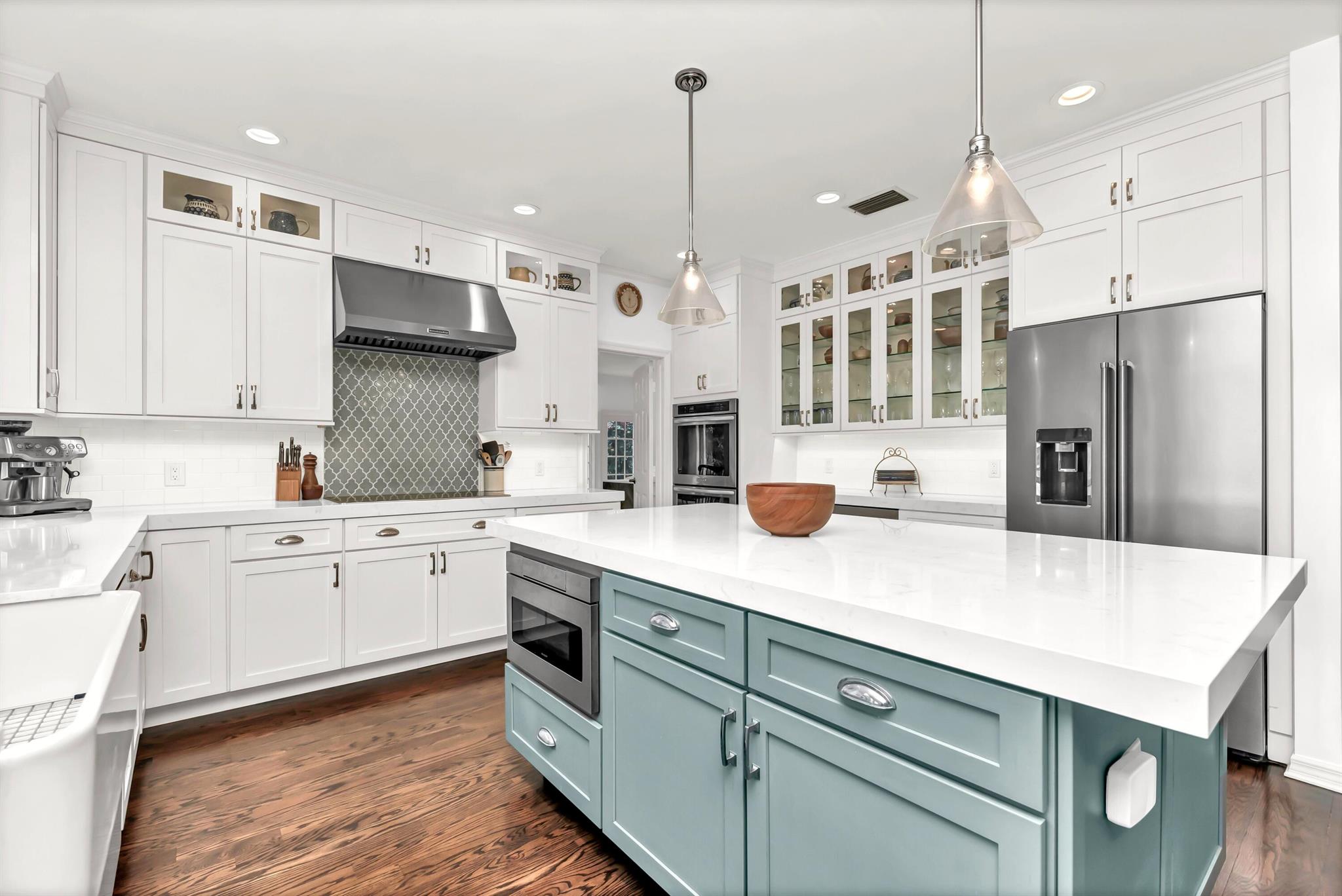 HERITAGE OAKS - Residential