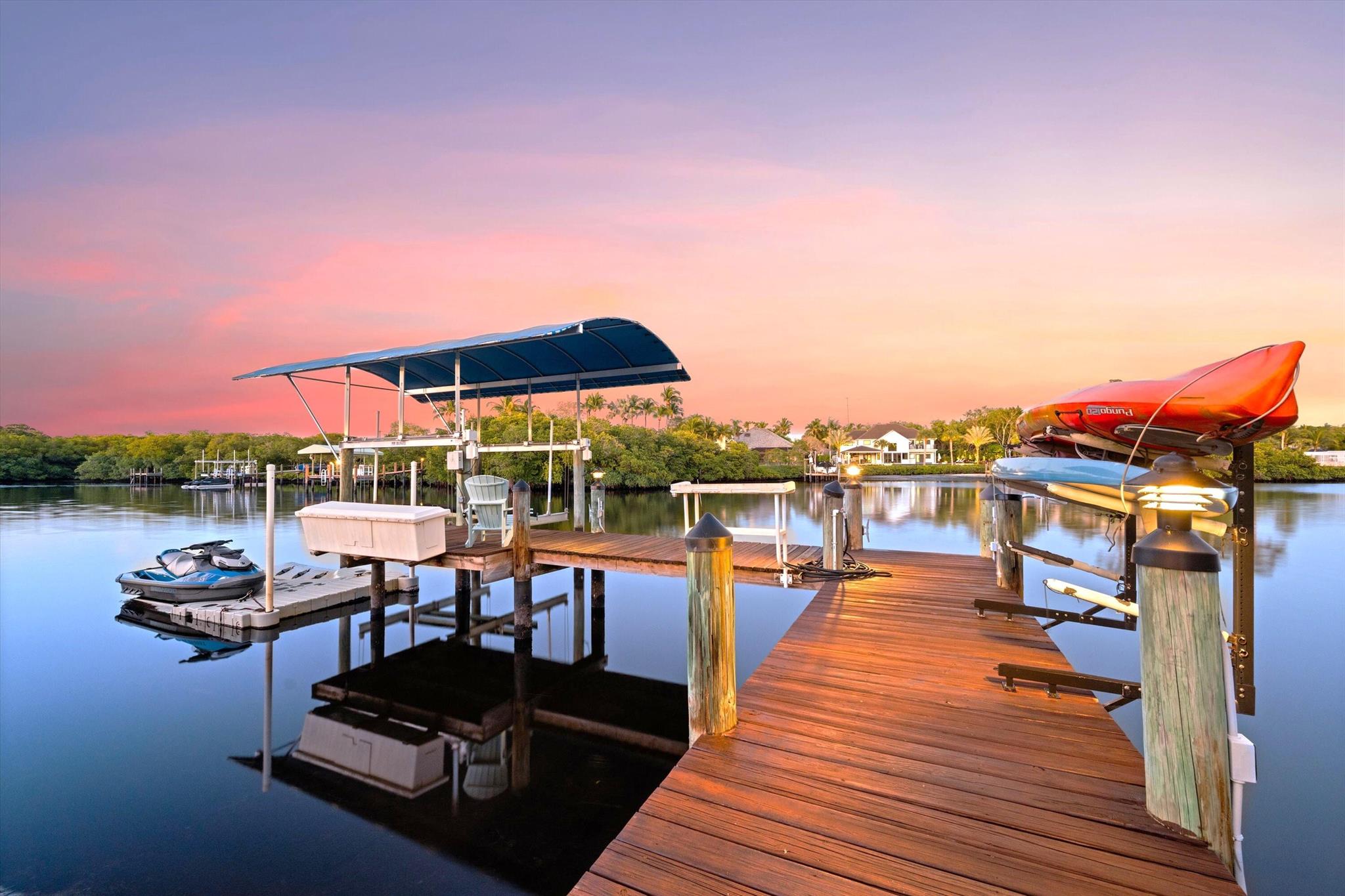 HERITAGE OAKS - Residential