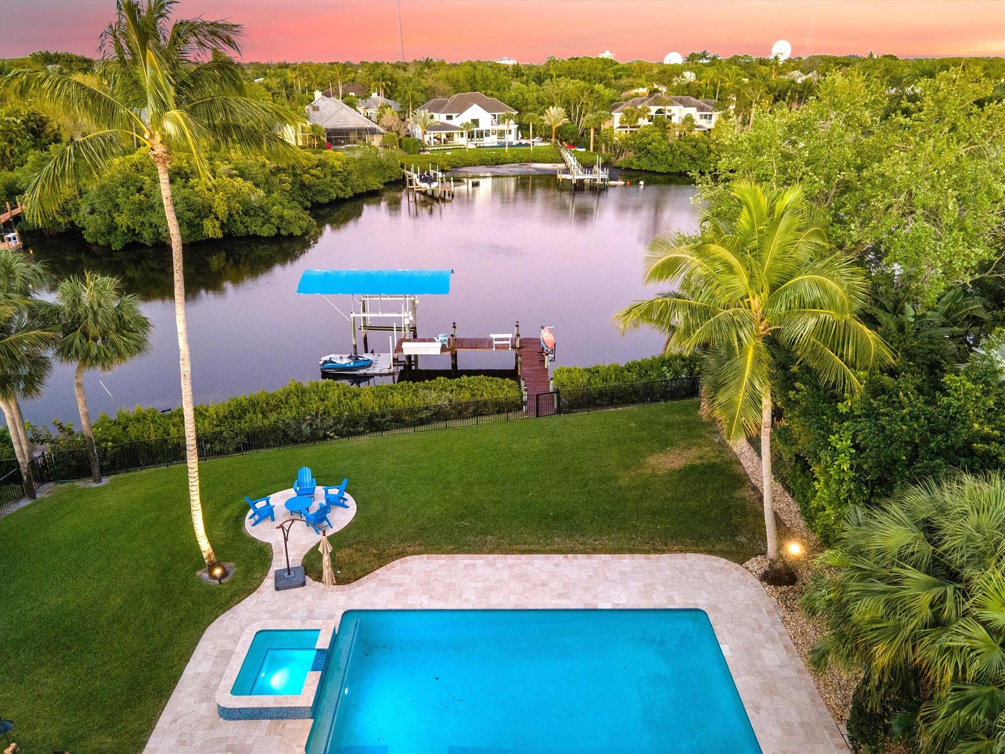 HERITAGE OAKS - Residential