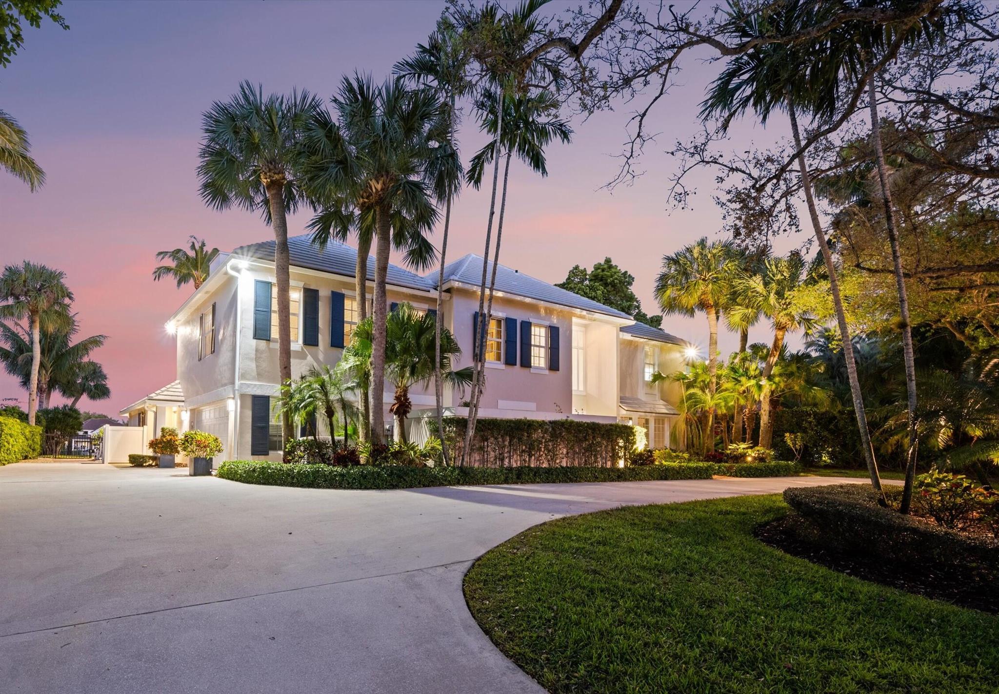 HERITAGE OAKS - Residential