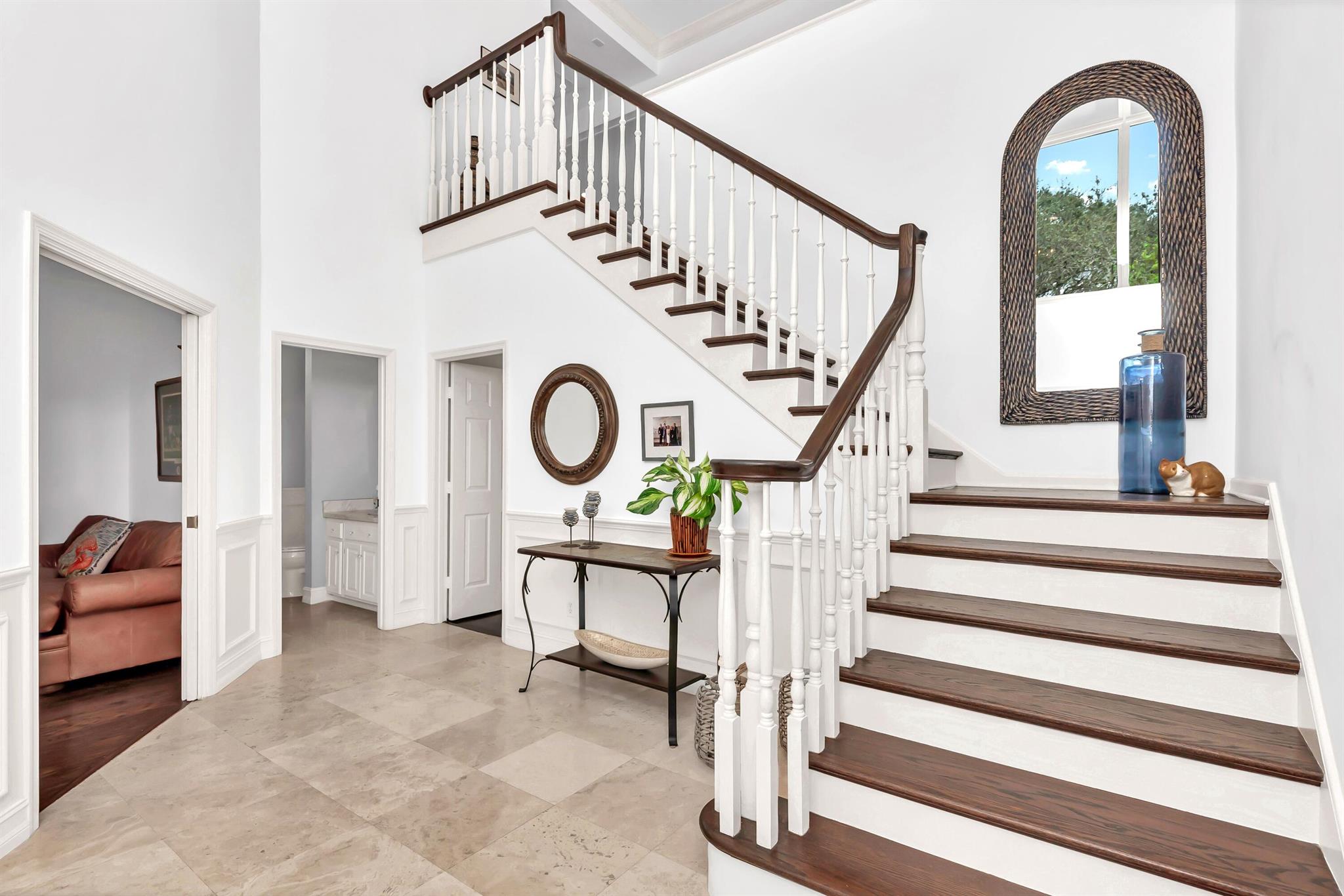 HERITAGE OAKS - Residential