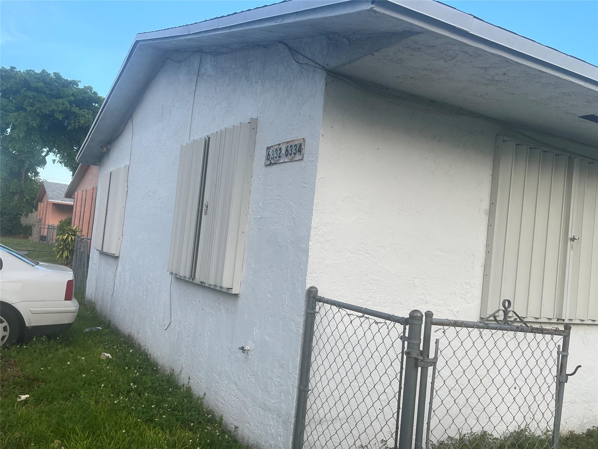 6332-6334 Polk St