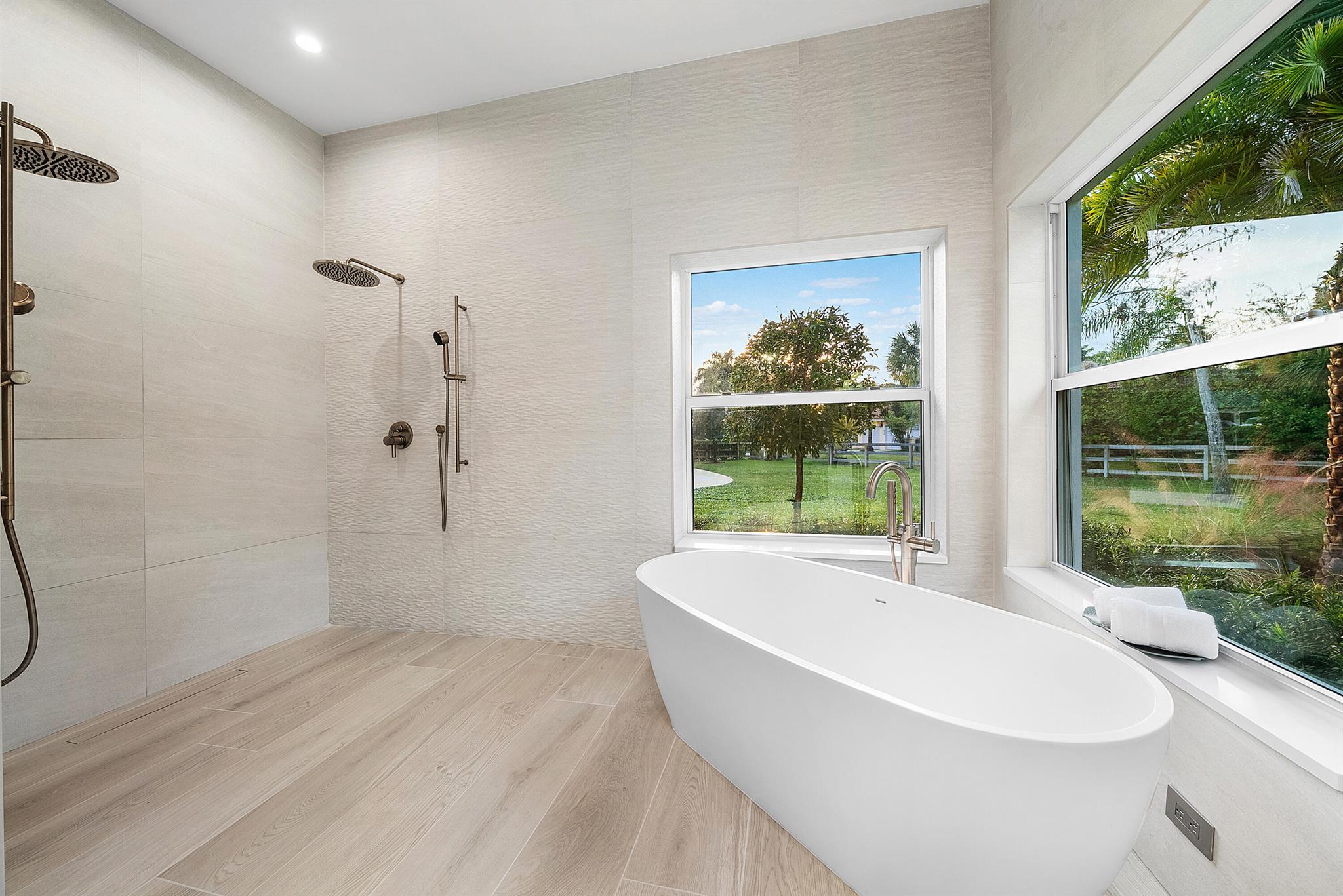 PADDOCK PARK 1 OF WELLING - Residential