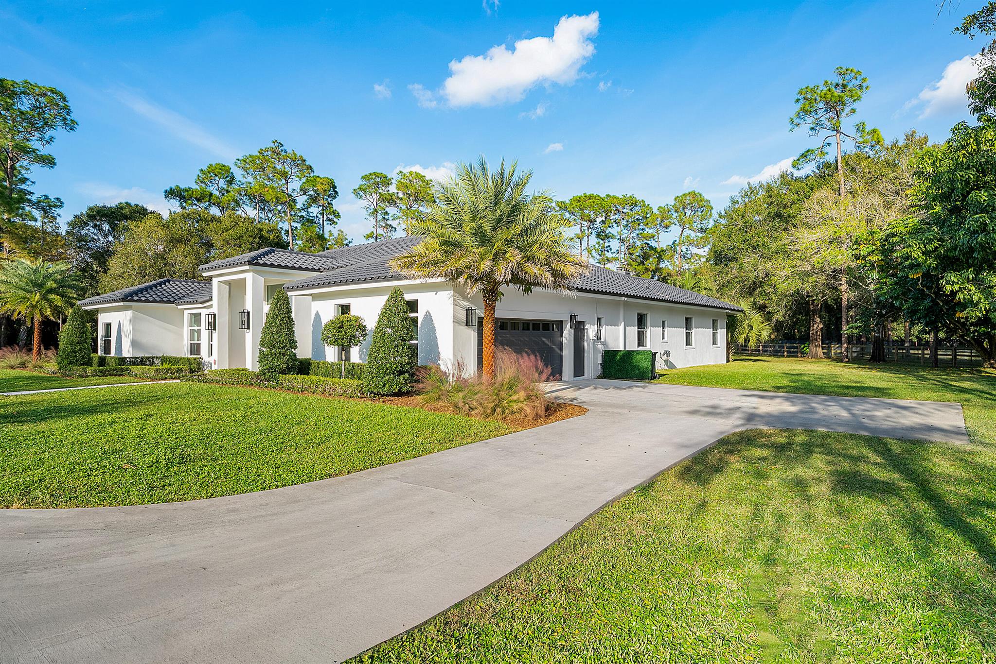 PADDOCK PARK 1 OF WELLING - Residential