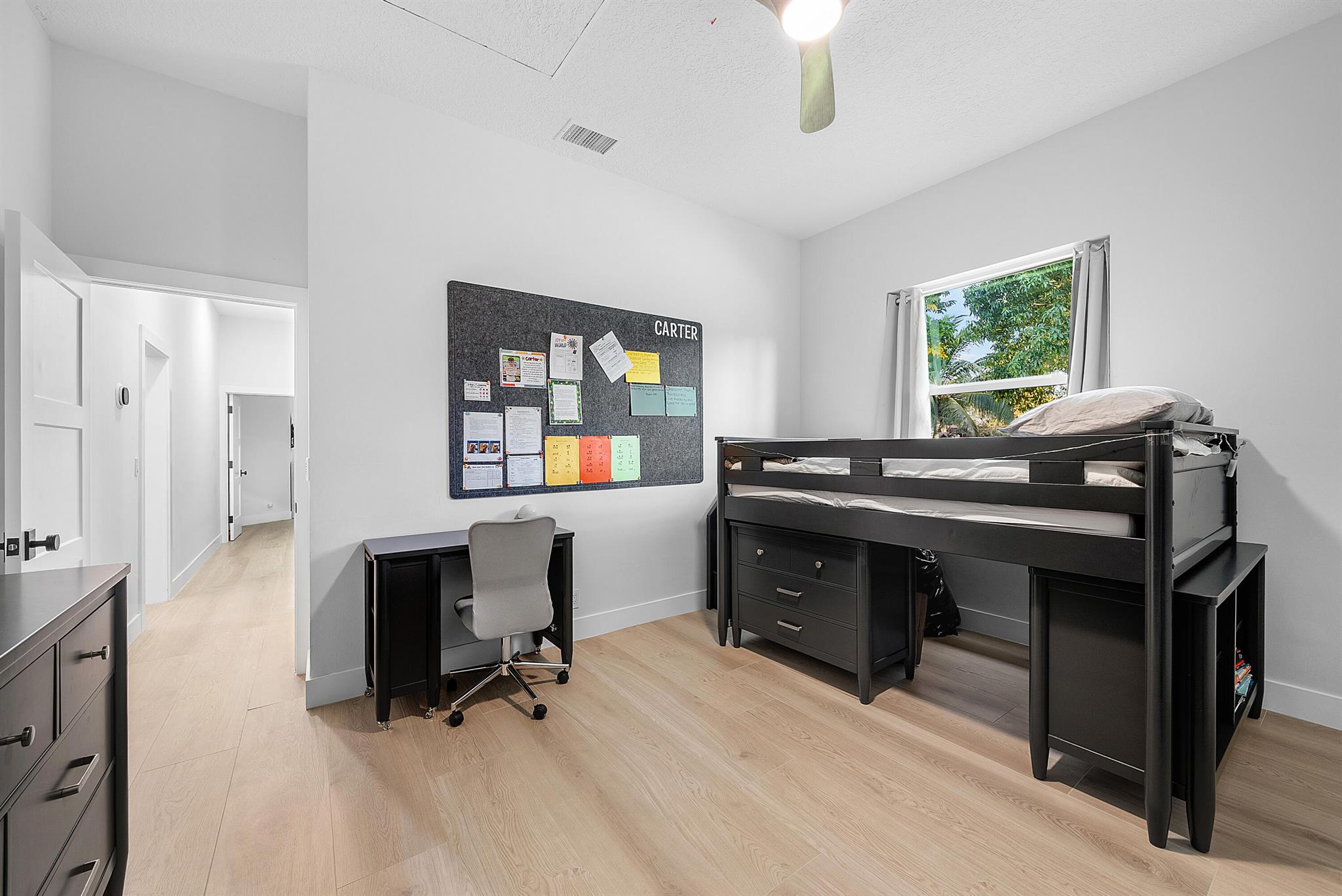 PADDOCK PARK 1 OF WELLING - Residential