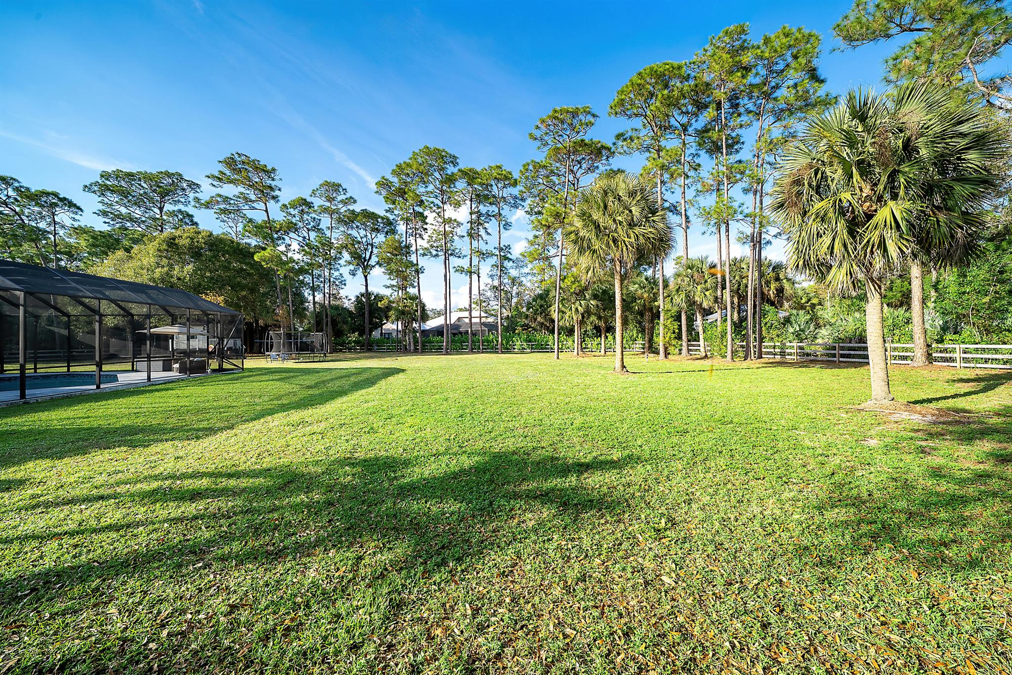 PADDOCK PARK 1 OF WELLING - Residential