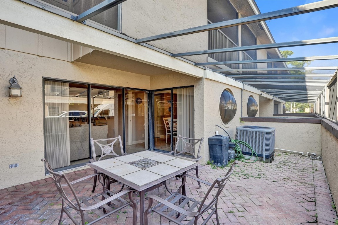 Cypress Run Townhomes - Residential