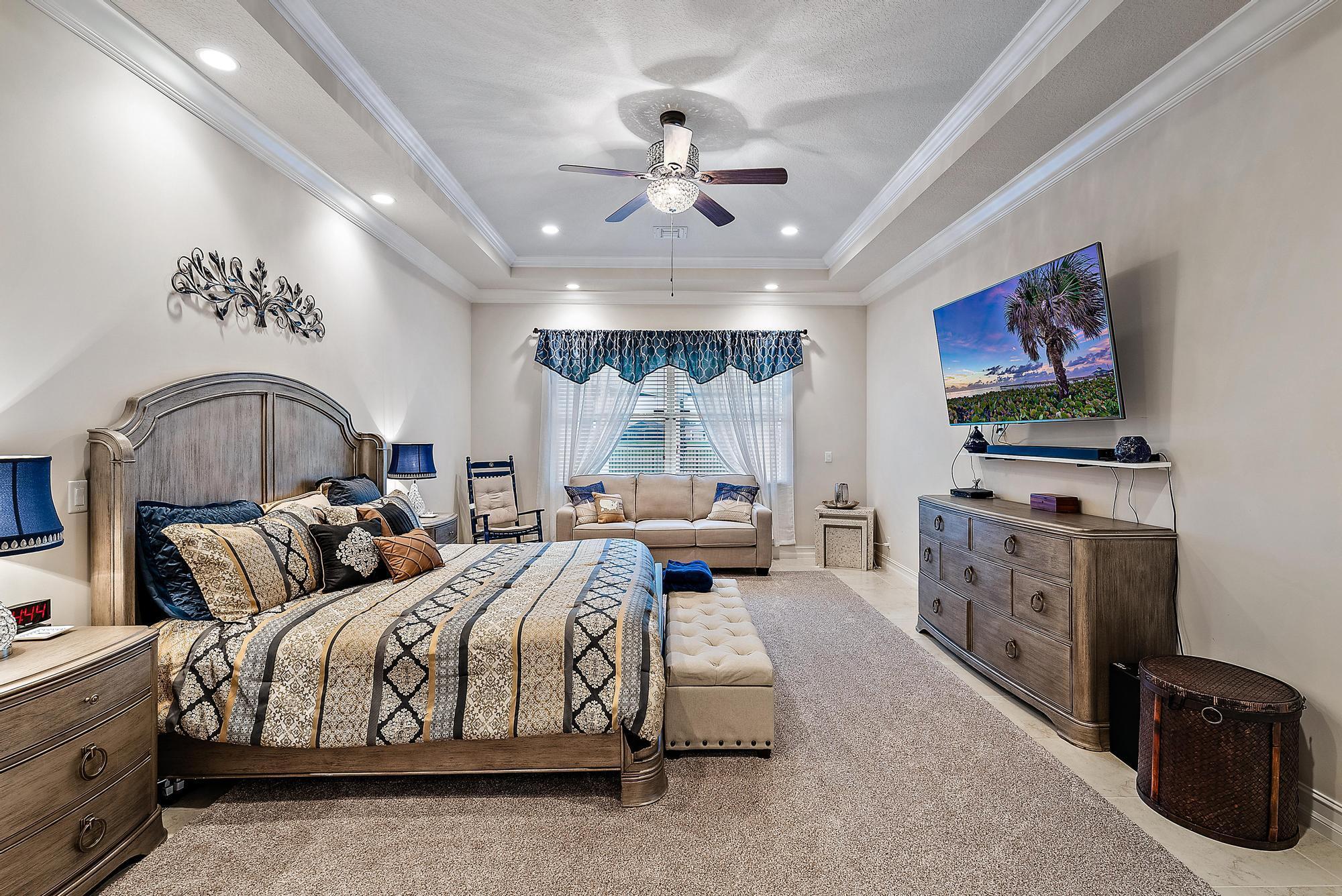 Jupiter Country Club - Residential