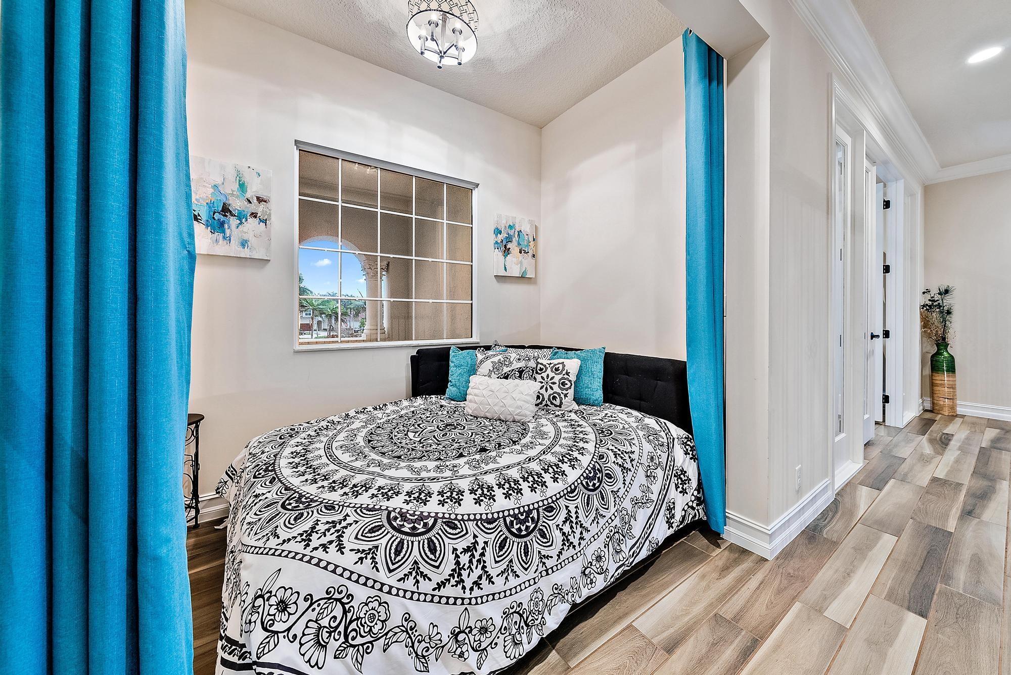 Jupiter Country Club - Residential