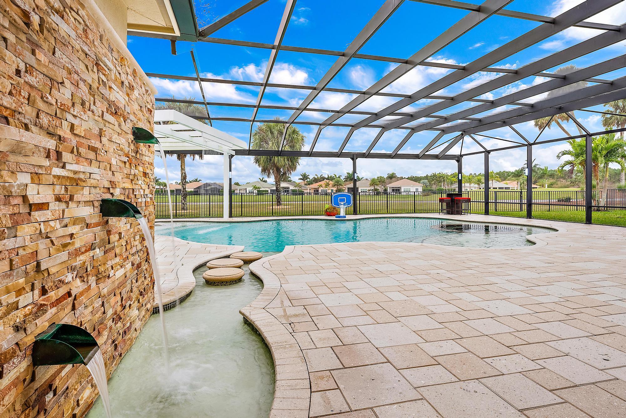 Jupiter Country Club - Residential