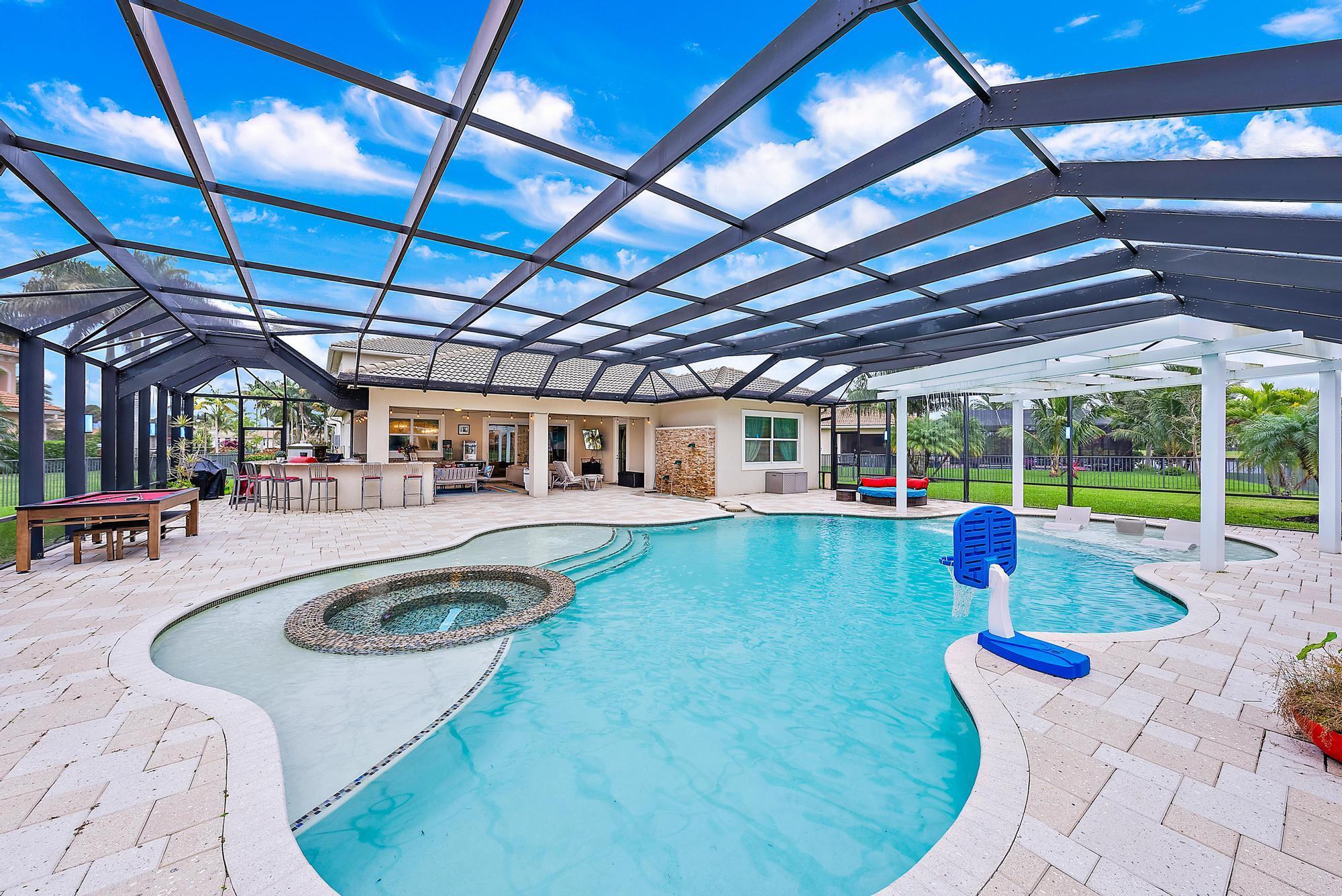 Jupiter Country Club - Residential