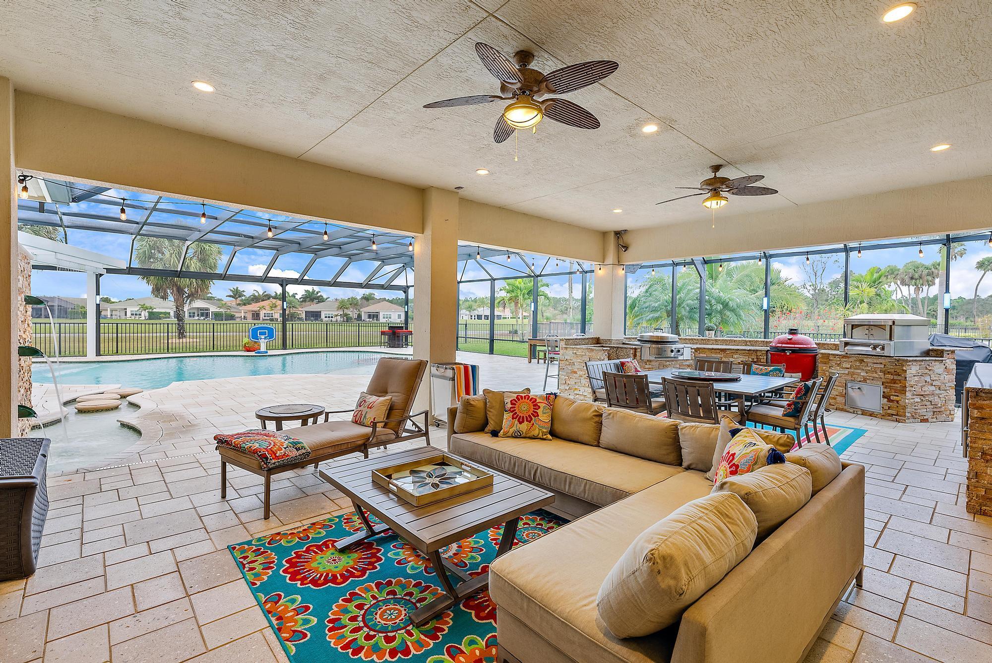 Jupiter Country Club - Residential