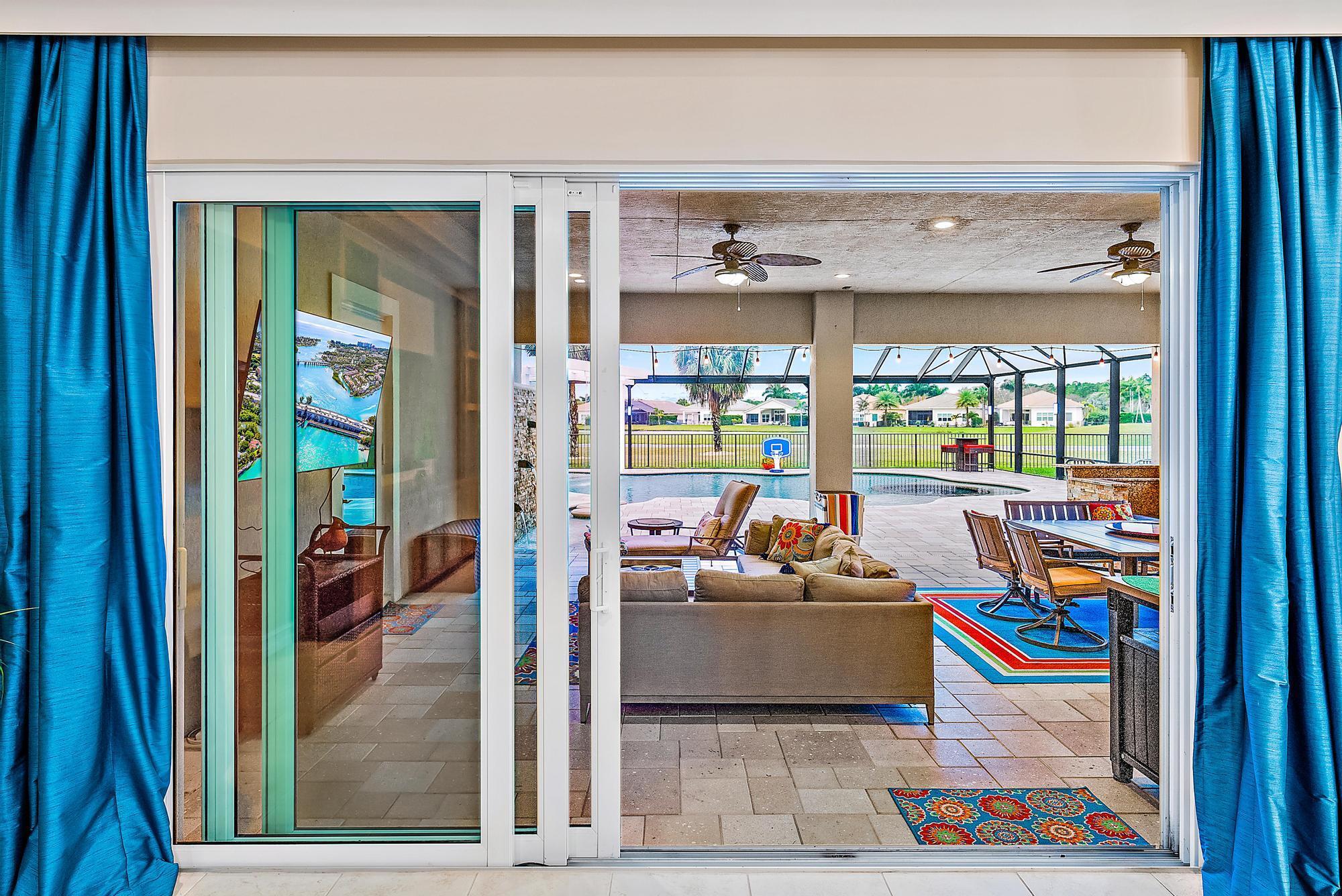 Jupiter Country Club - Residential