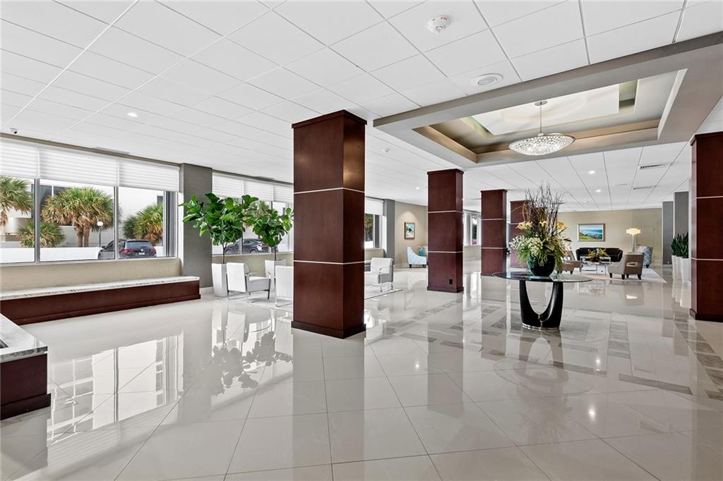 GALT TOWERS - Residential