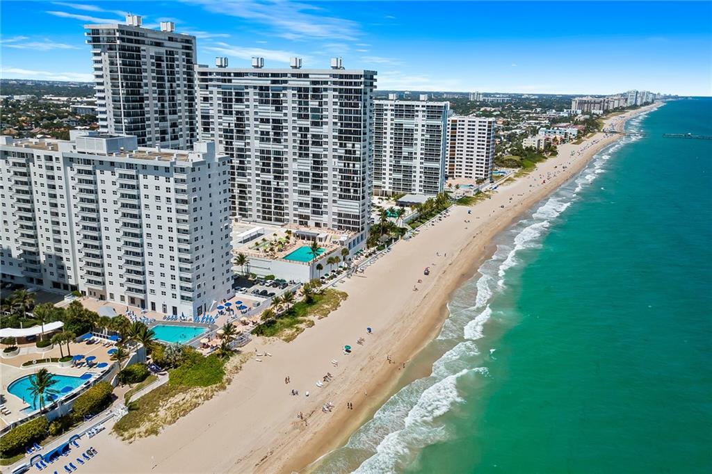 GALT TOWERS - Residential