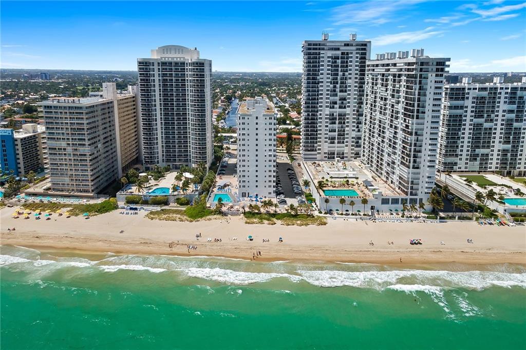 GALT TOWERS - Residential