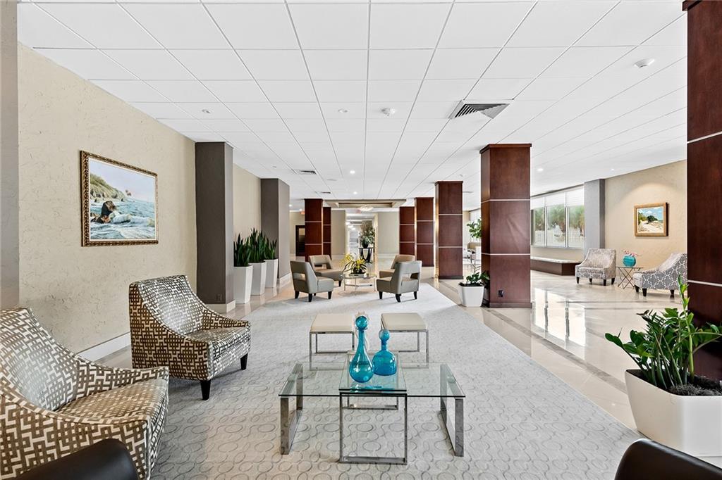 GALT TOWERS - Residential