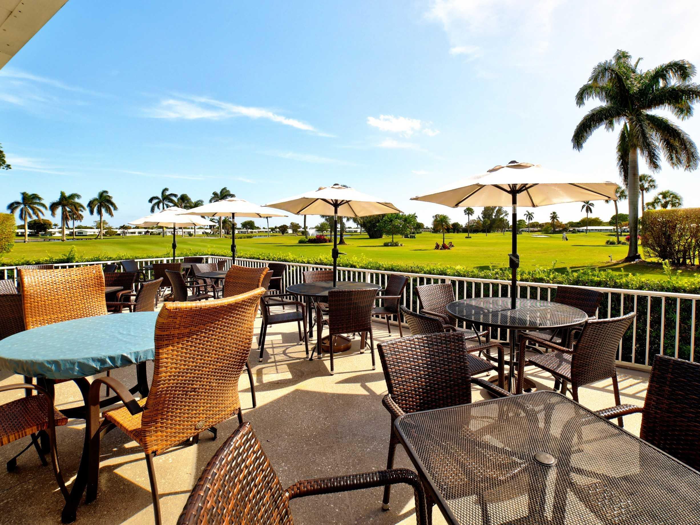 PALM BEACH LEISUREVILLE REPLAT - Residential