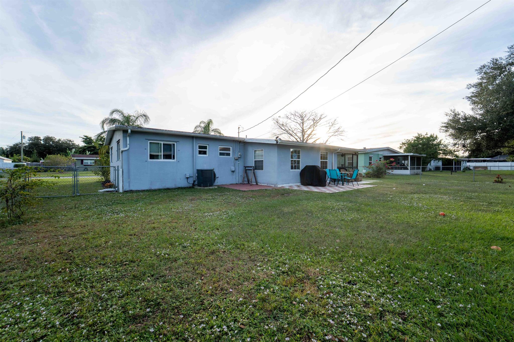 RIVER PARK UNIT 5 - Residential