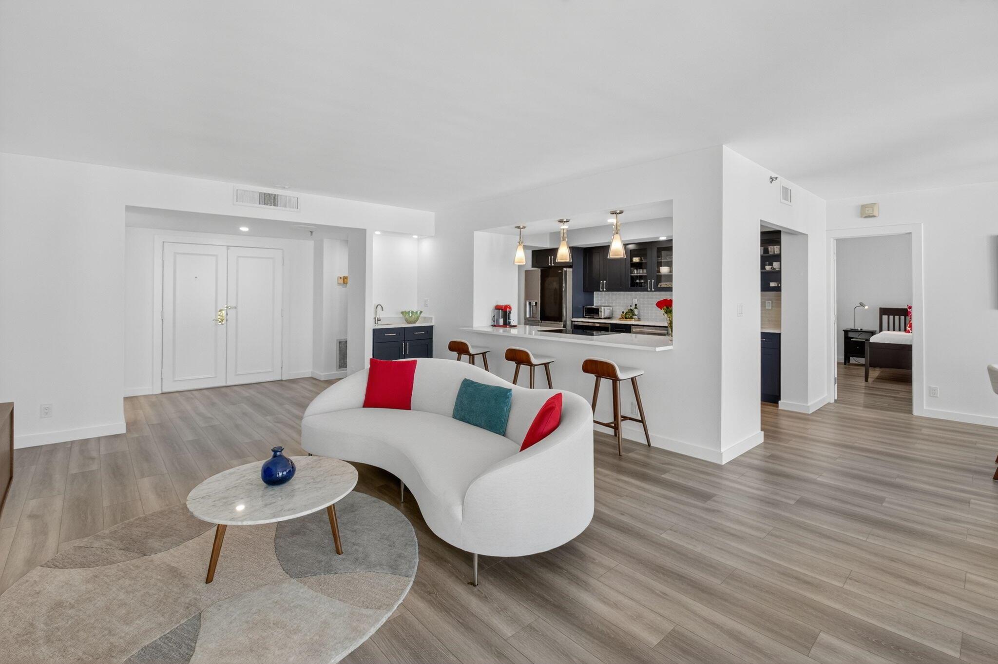 TRAFALGAR OF HIGHLAND BEA - Residential