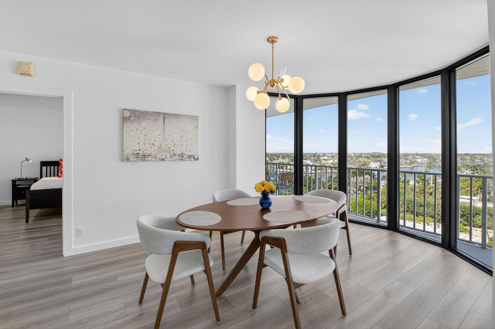 TRAFALGAR OF HIGHLAND BEA - Residential