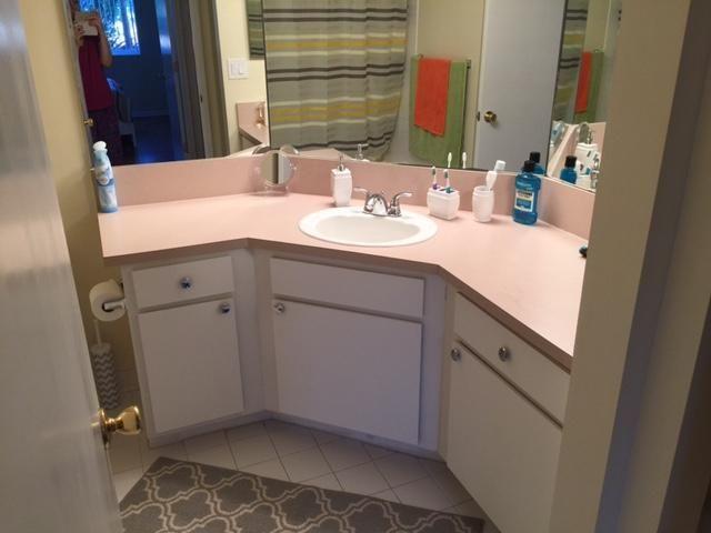 HYPOLUXOS MARINERS CAY CONDO - Residential Lease