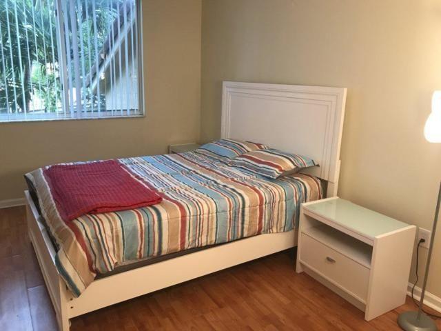 HYPOLUXOS MARINERS CAY CONDO - Residential Lease