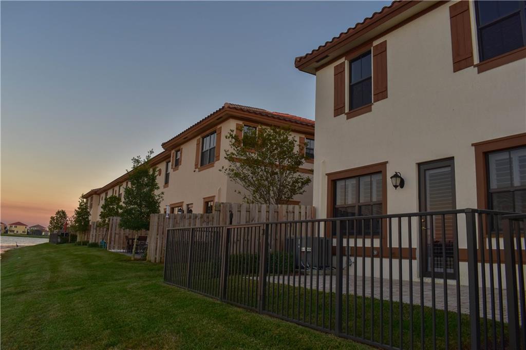 Town Parc - Residential