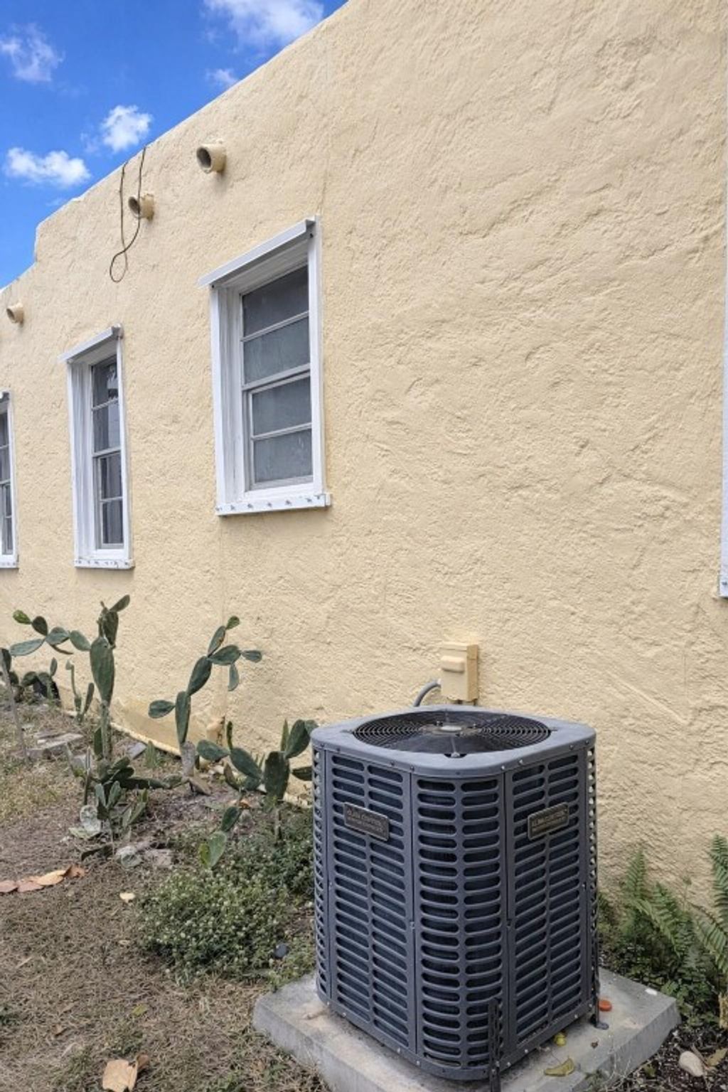 Photo of 416 Revere Road, West Palm Beach, FL 33405 (MLS # F10546037)