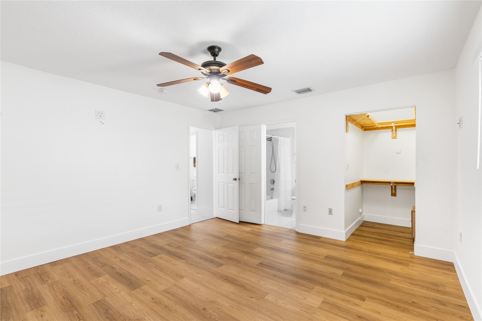 ZAMORAS GROVE - Residential