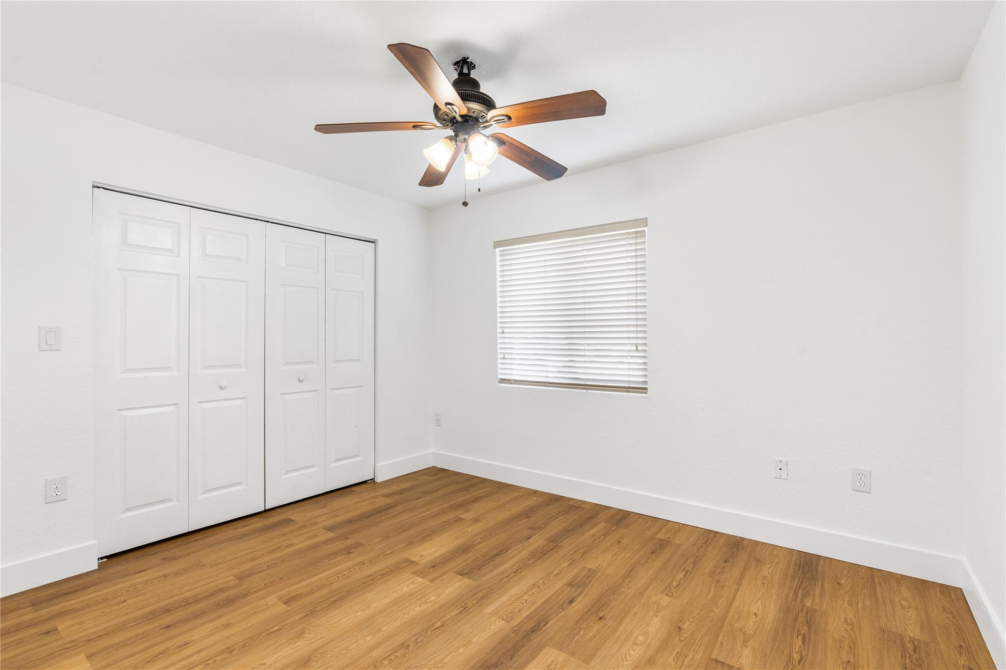 ZAMORAS GROVE - Residential