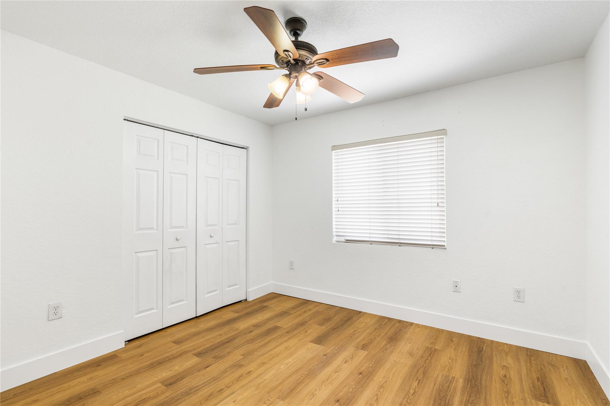 ZAMORAS GROVE - Residential