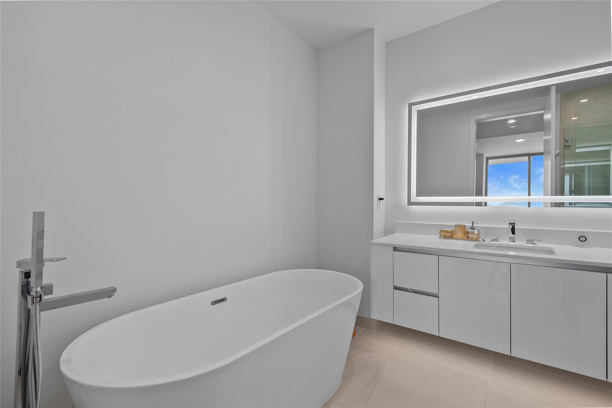 Nautilus 220 - Residential