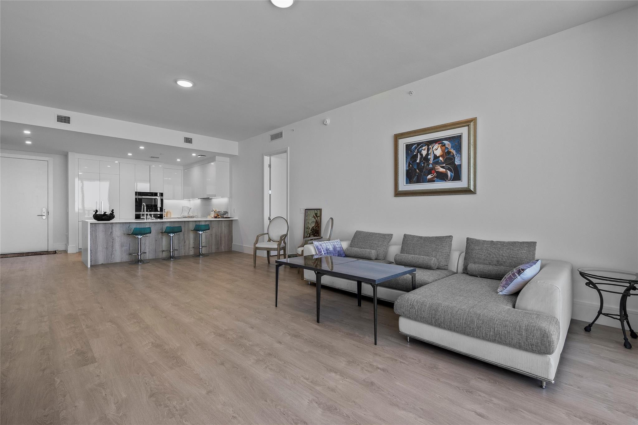 220 Lake Shore Drive 1417