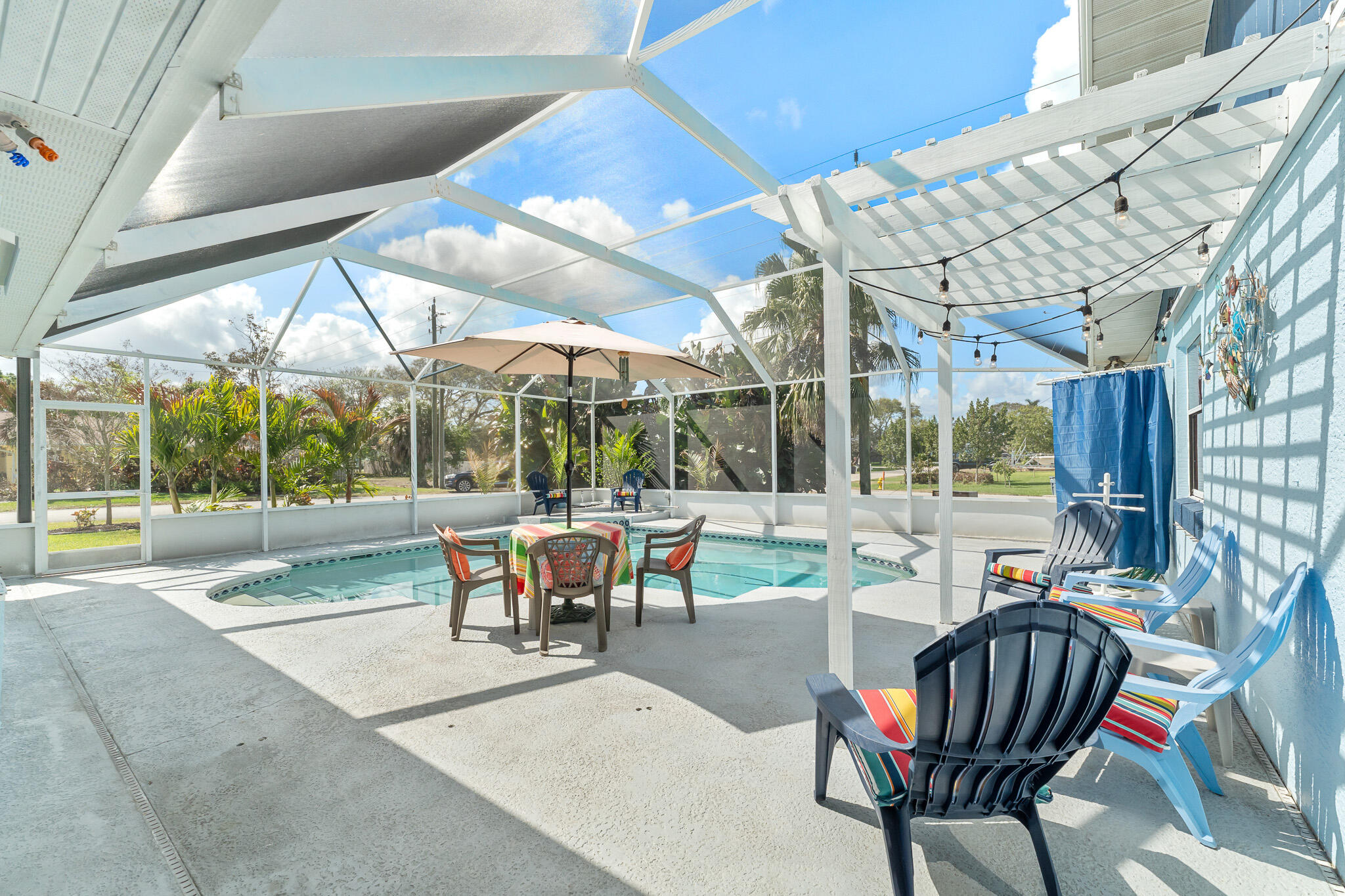 HORSESHOE POINT - Residential
