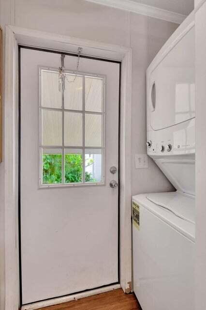 COLONIAL ESTATES INC MOBI - Residential