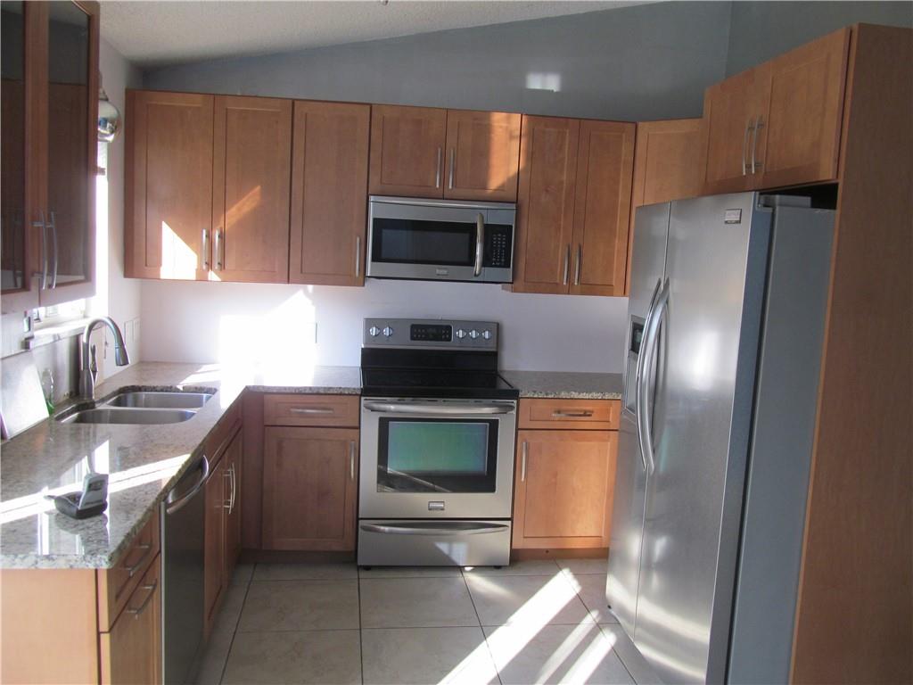 PORT ST LUCIE SECTION 11 - Residential
