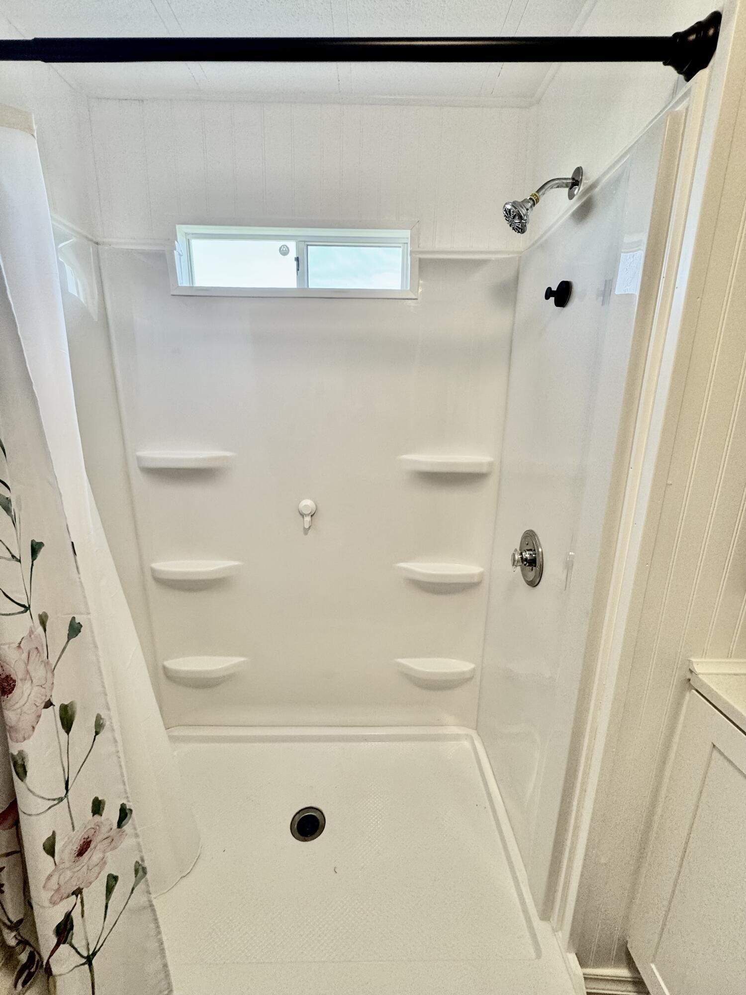 NORTHERN PINES MOBILE HOME PARK 6 - Residential