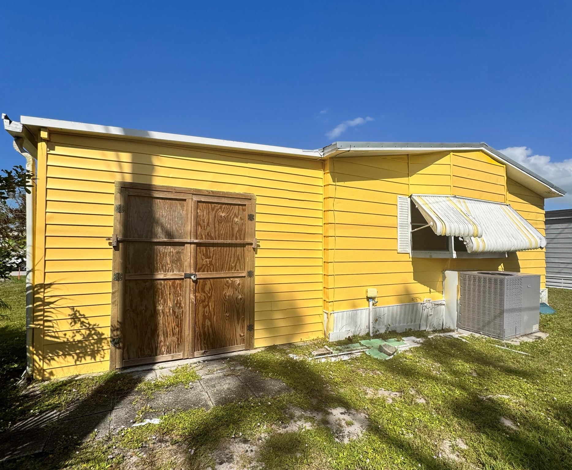 Spanish Lakes Country Clu - Residential