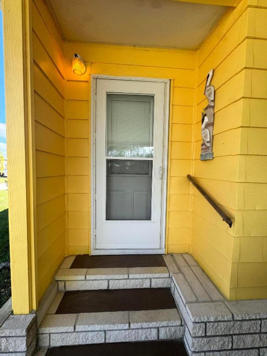 Photo of 9 San Felipe, Fort Pierce, FL 34951 (MLS # R11137921)