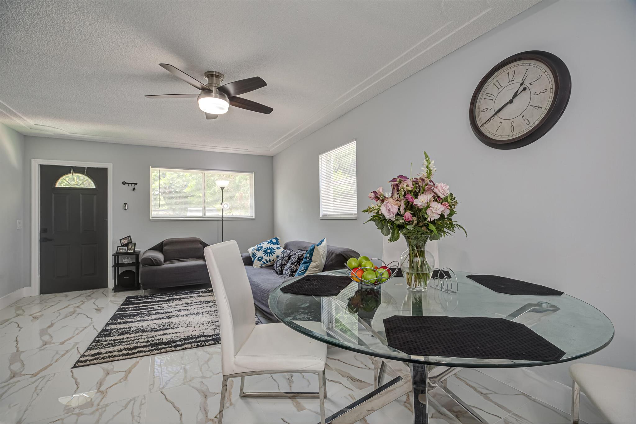 LAKE WORTH HEIGHTS - Residential Income