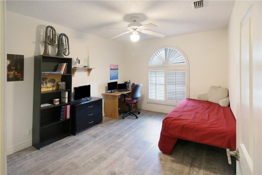 North Spgs 132-38 B - Residential