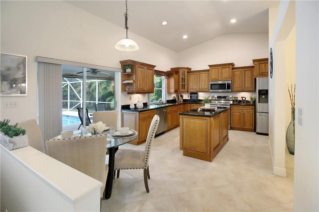 North Spgs 132-38 B - Residential