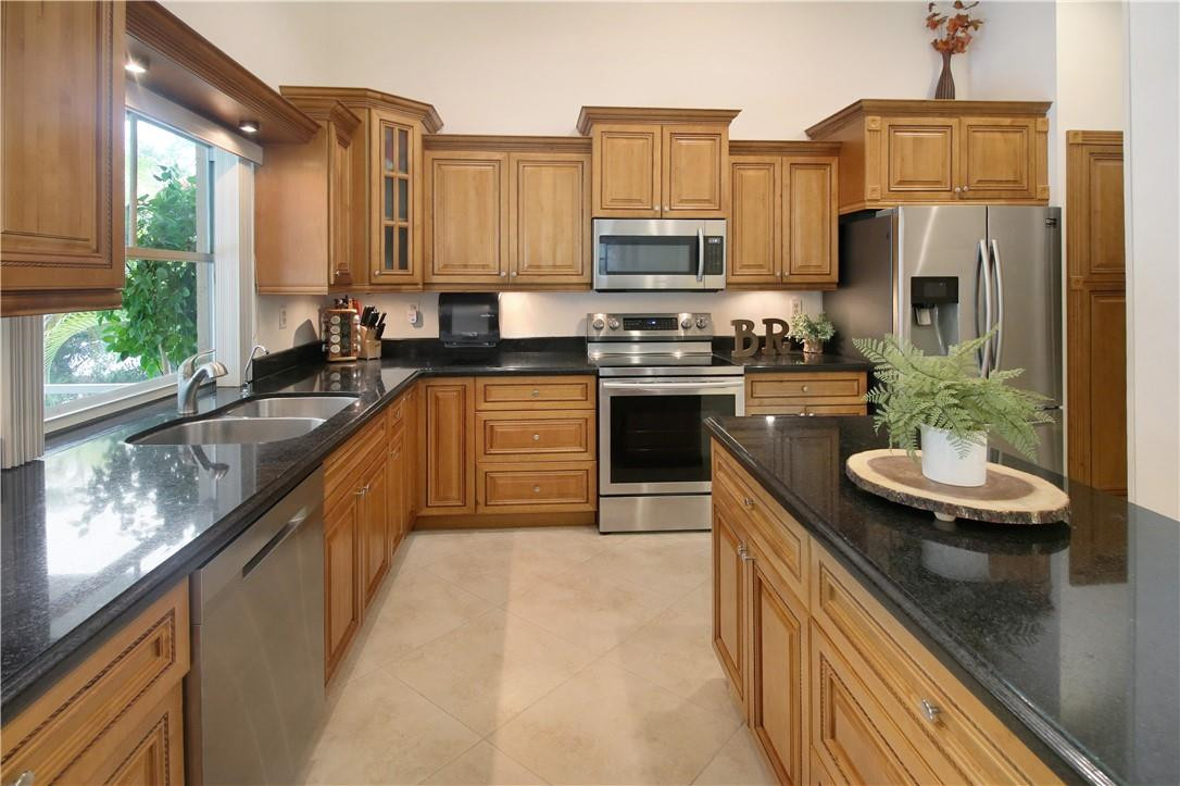 North Spgs 132-38 B - Residential