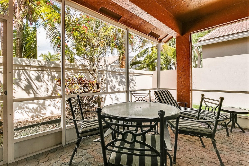 Photo of 8123 BELLAFIORE Way, Boynton Beach, FL 33472 (MLS # B26091910)