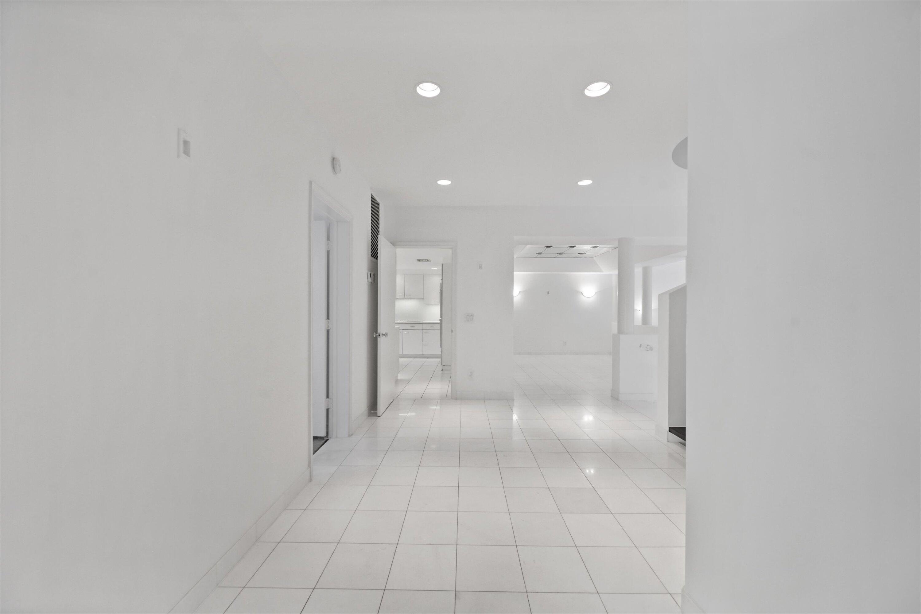 265 Everglade Avenue