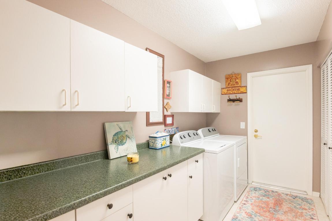 YACHT & COUNTRY CLUB OF STUART - Residential