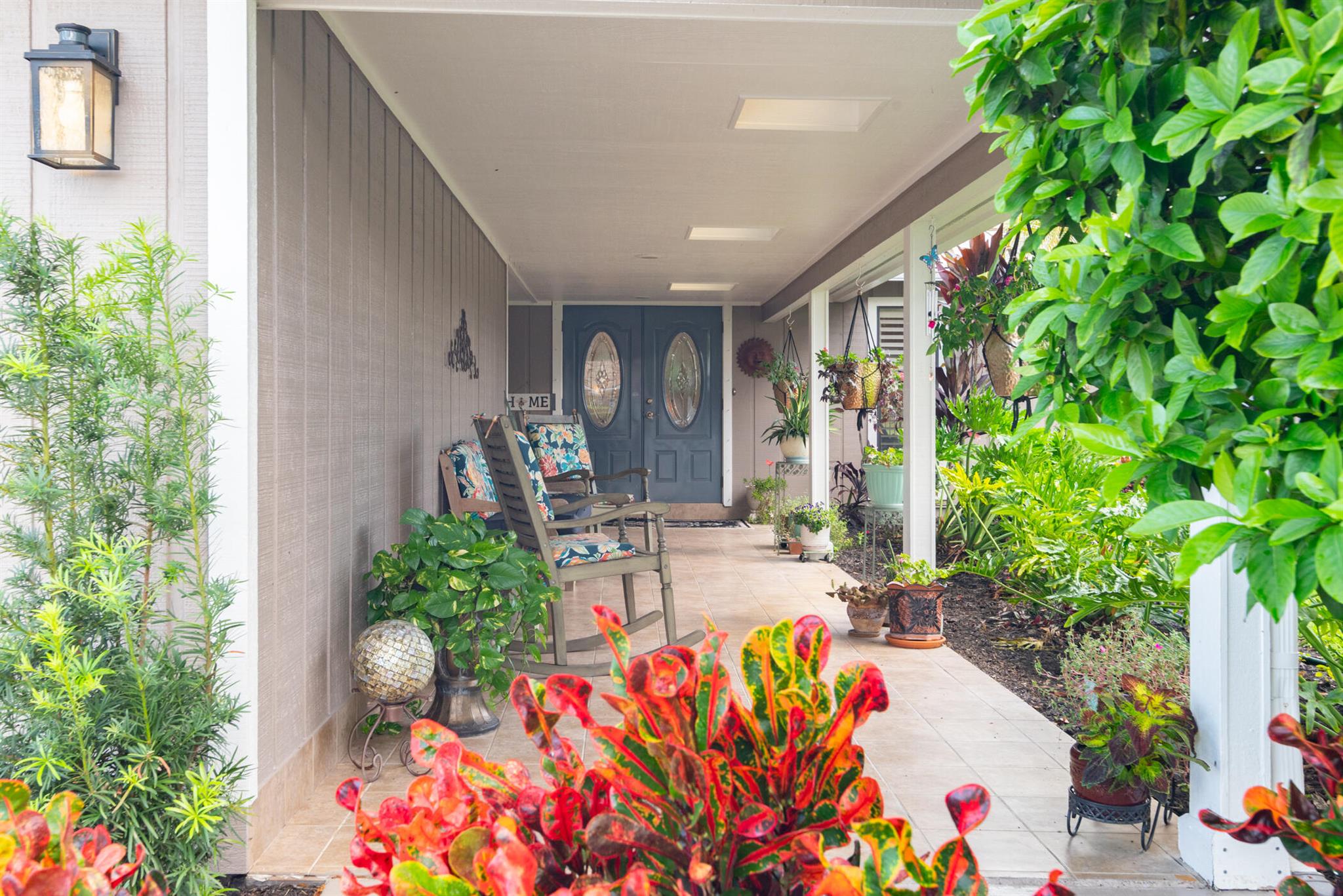 YACHT & COUNTRY CLUB OF S - Residential